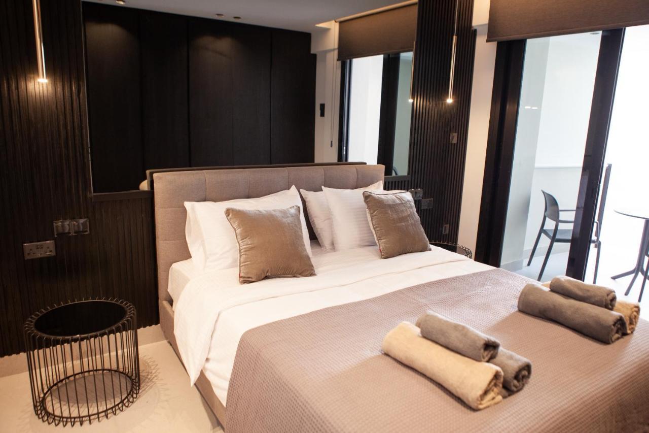 Raam Luxury Suites Larnaca Exterior foto