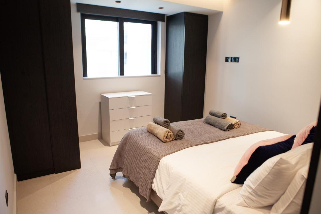 Raam Luxury Suites Larnaca Exterior foto