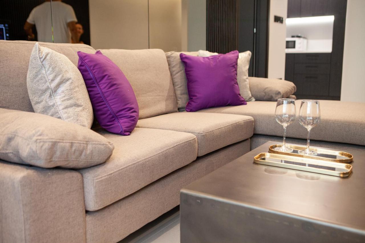 Raam Luxury Suites Larnaca Exterior foto