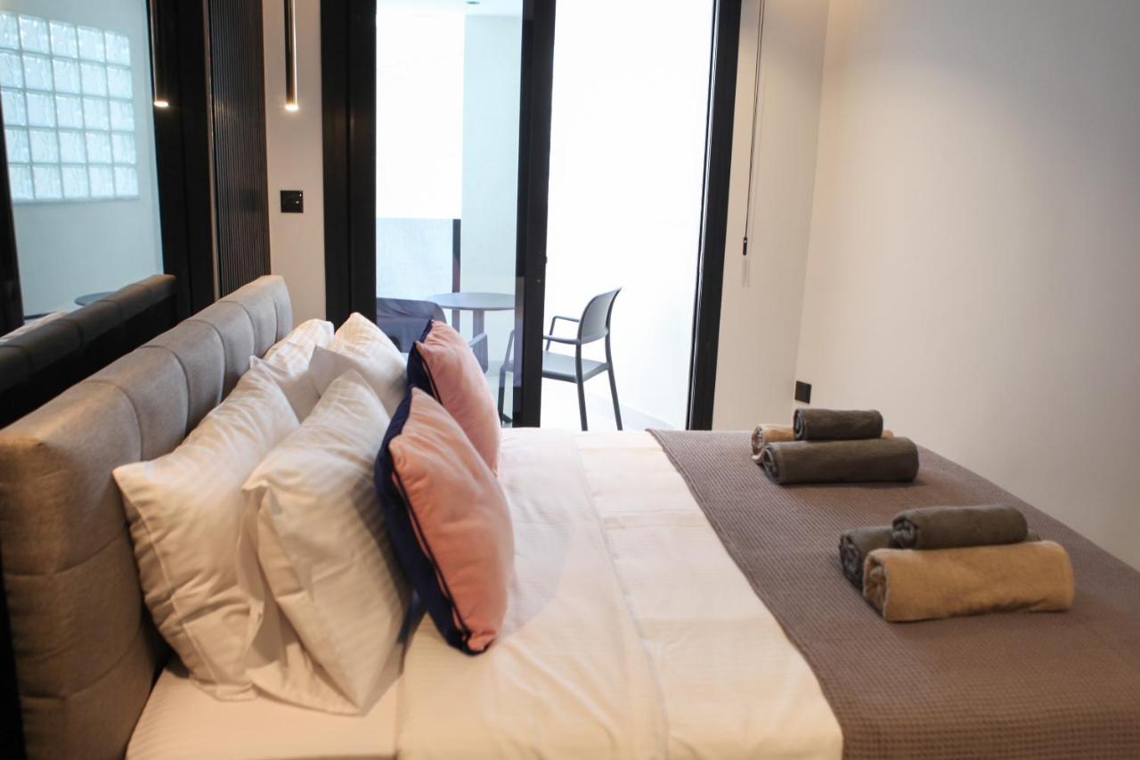 Raam Luxury Suites Larnaca Exterior foto