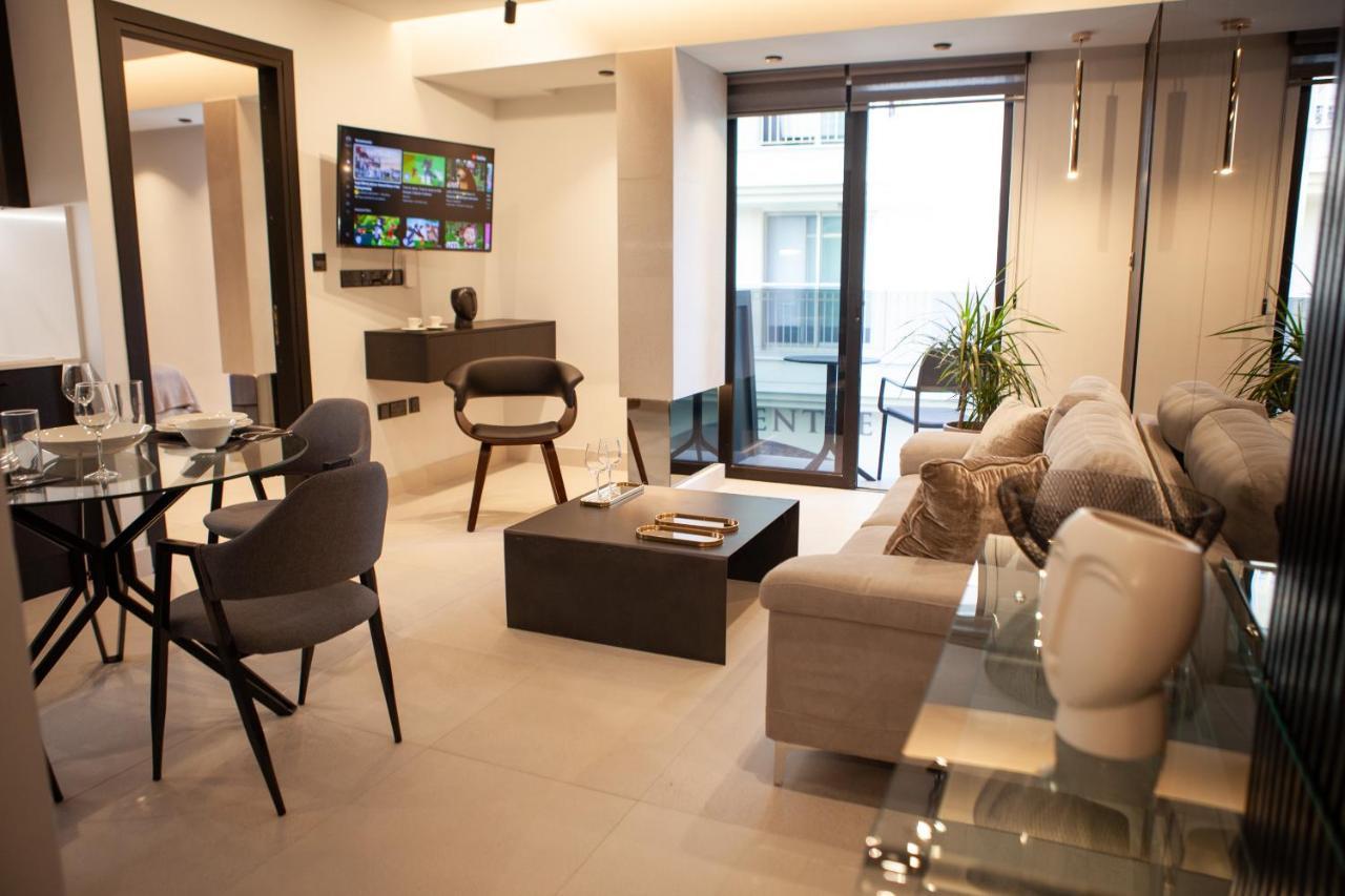 Raam Luxury Suites Larnaca Exterior foto