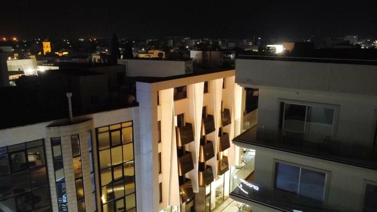 Raam Luxury Suites Larnaca Exterior foto