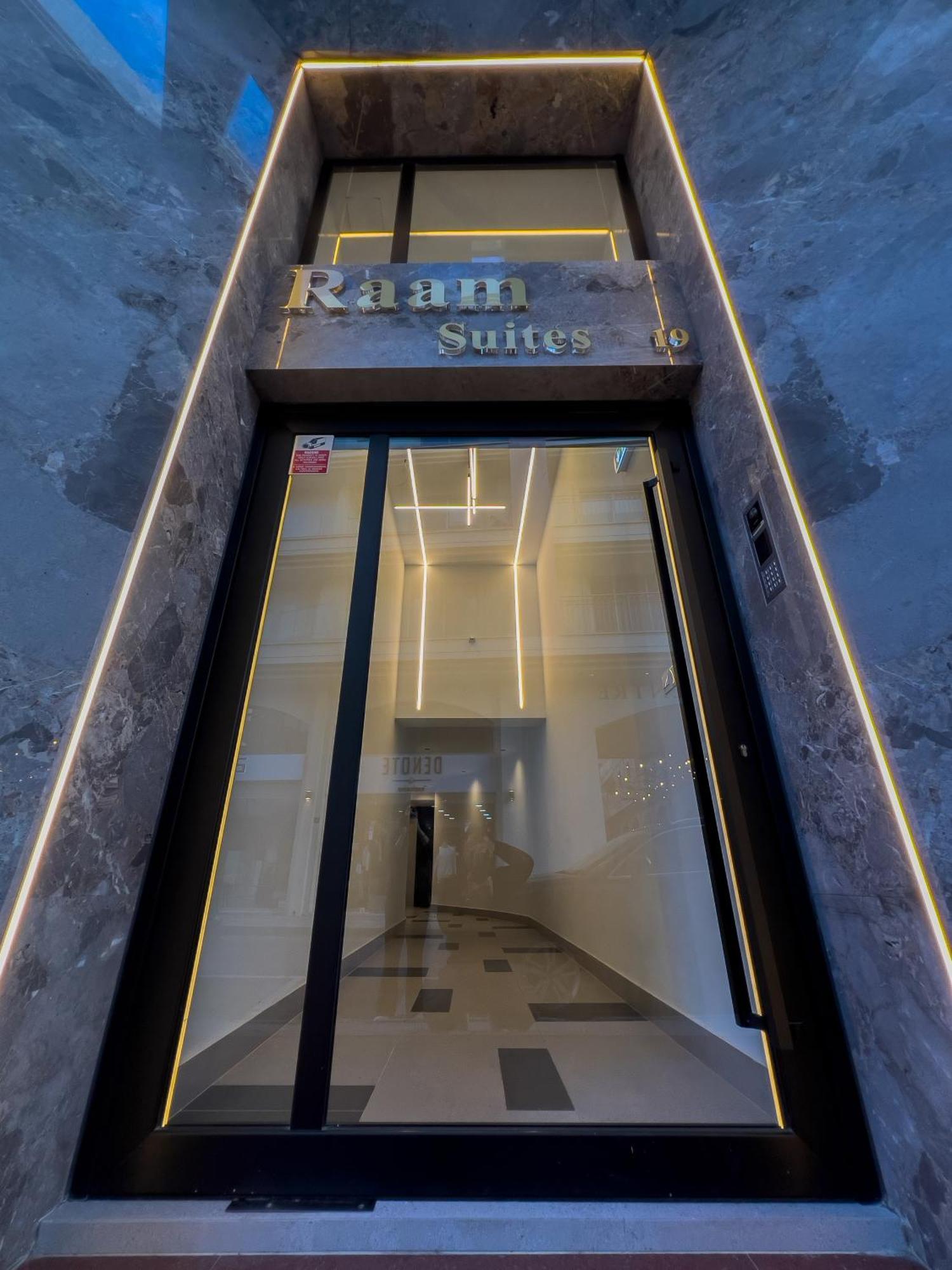 Raam Luxury Suites Larnaca Exterior foto